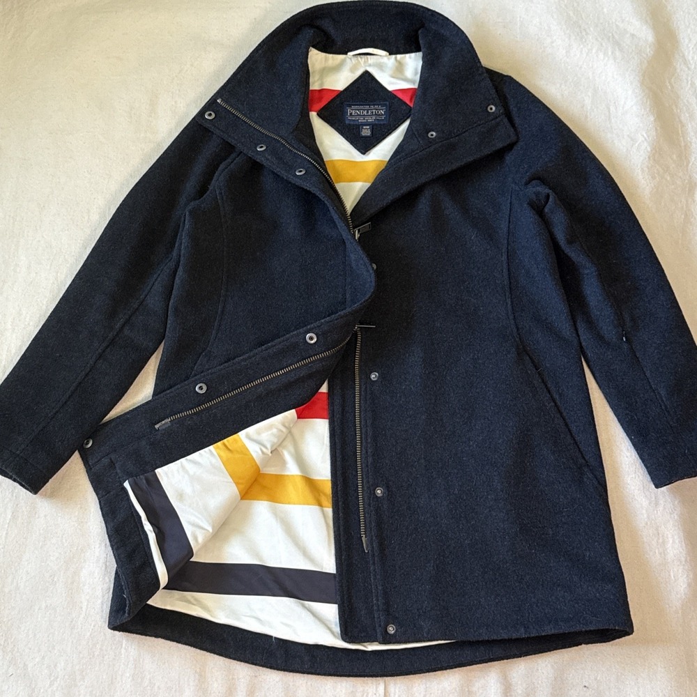 Pendleton Hudson Bay Wool Coat Sz M Charcoal Gray Glacier National Park NWOT